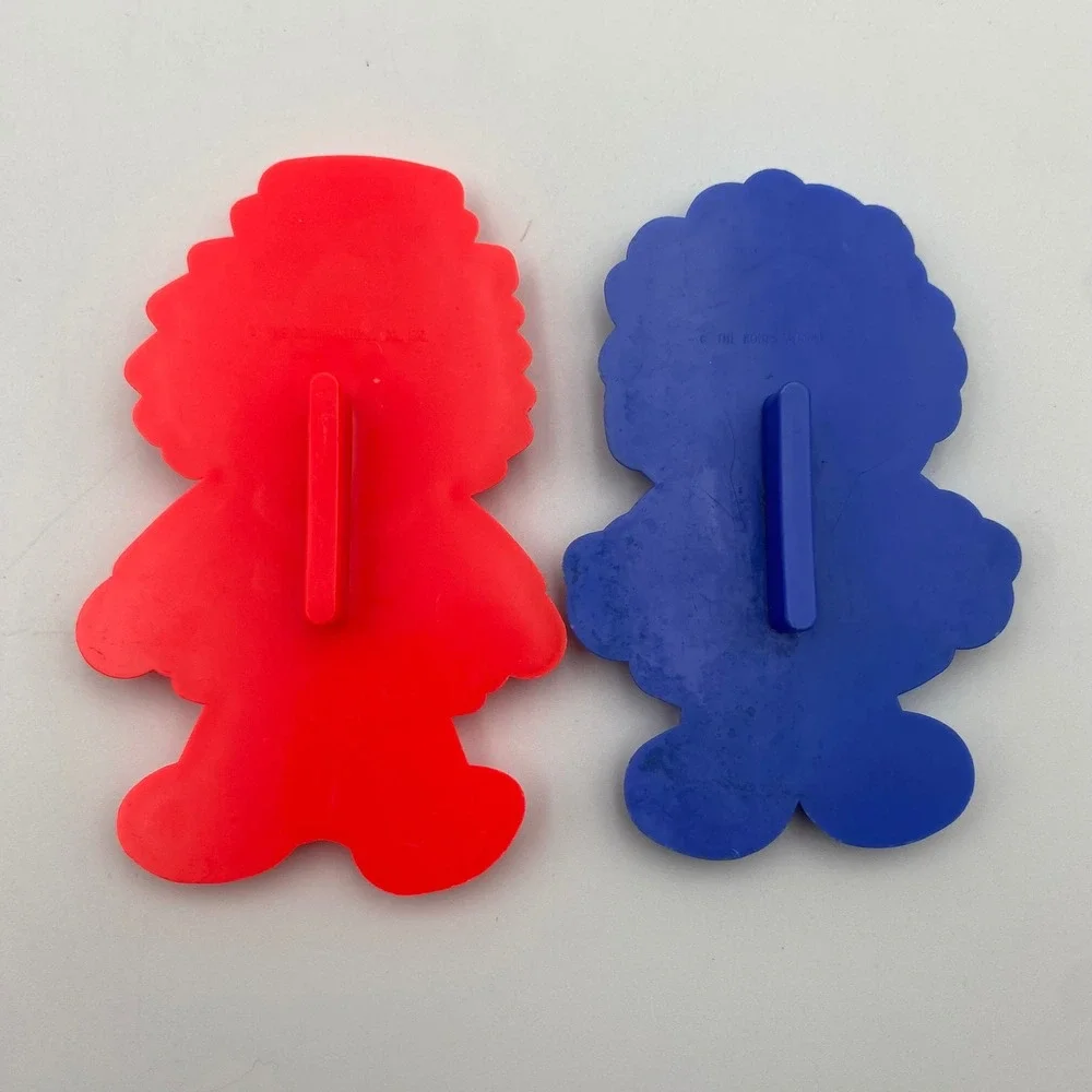 Vintage‎ Raggedy Ann and Andy Plastic Cookie Cutters Red Blue Bobbs-Merrill Set